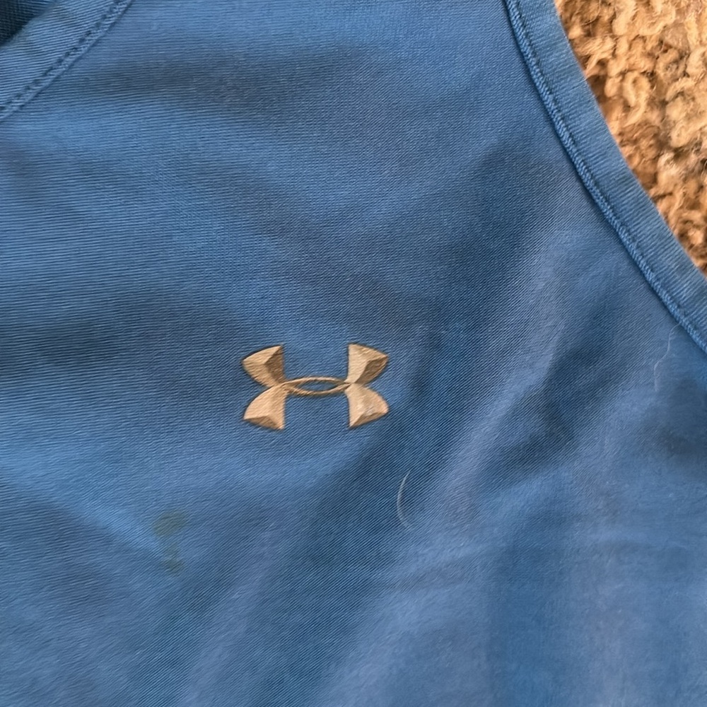 Under Armour Tank - Picture 2 of 3